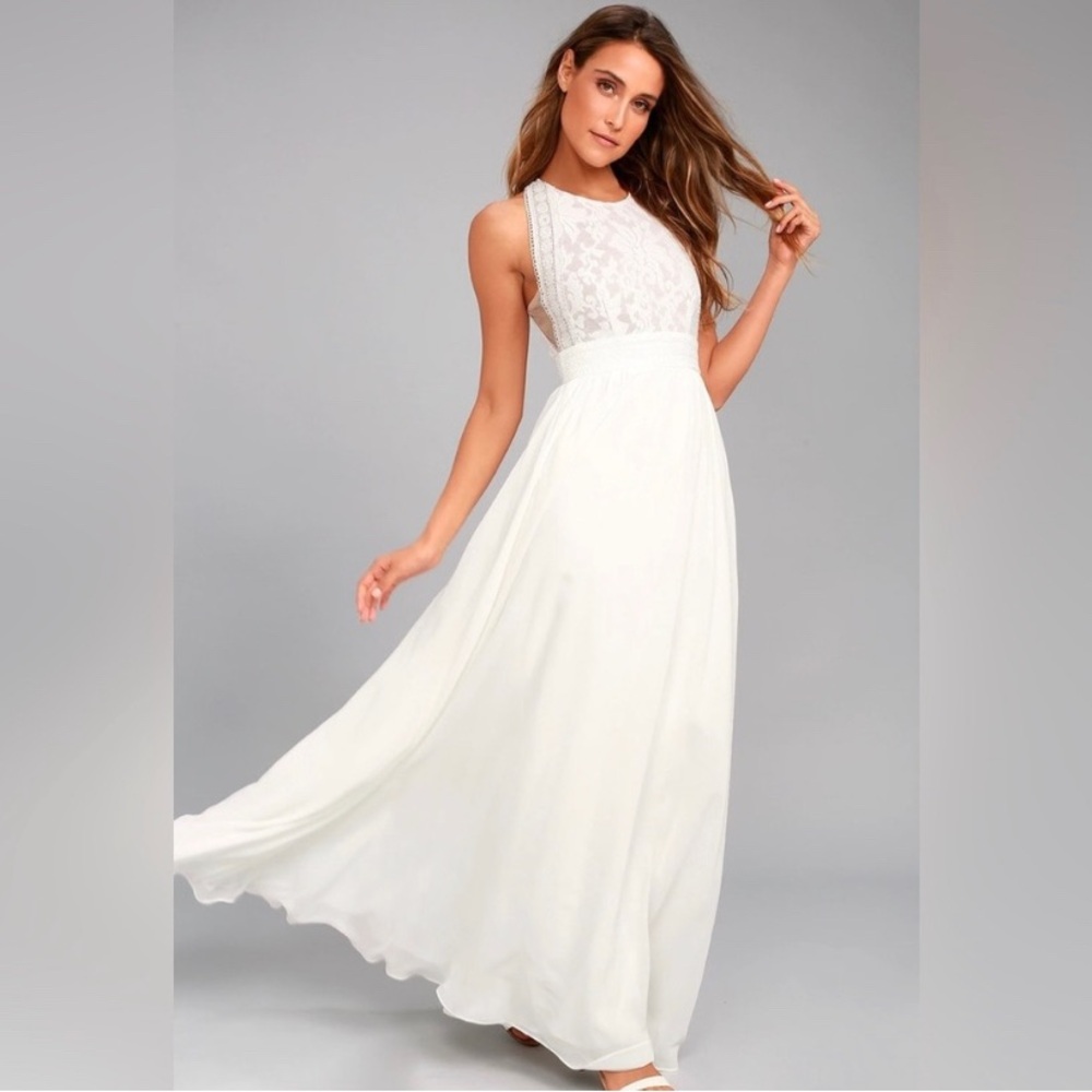 NWOT - Never Worn or AlLulus:Forever and Always Lace Dress Wedding/Formal Dress